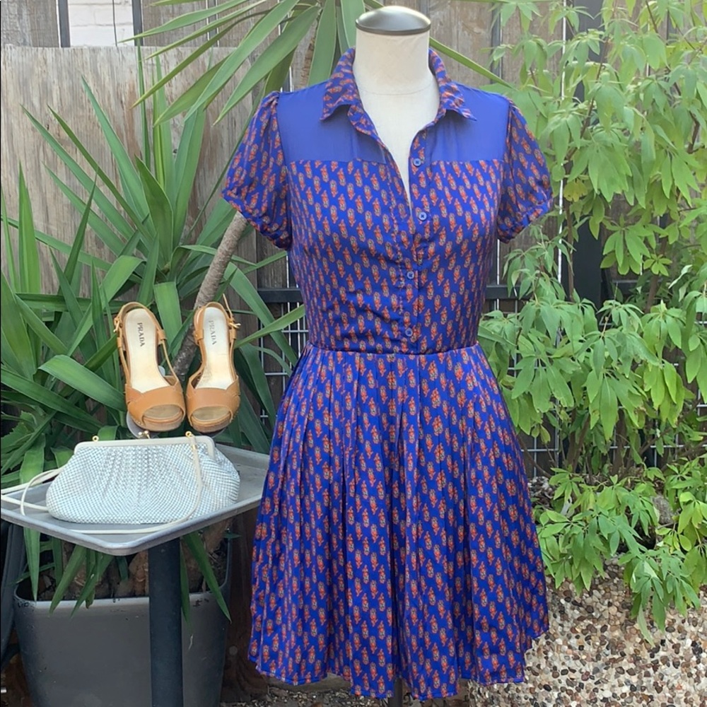 I love HB1 blue pleaded dress